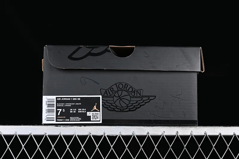 All categories Air Jordan Jordan series basketball shoes Air Jordan 1 Mid Air Jordan 1 Mid AJ1 Joe 1 black bean paste mid-top cultural and casual sneakers FB9911-008